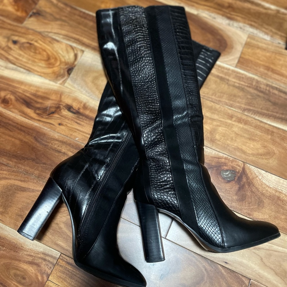 Black beautiful boots